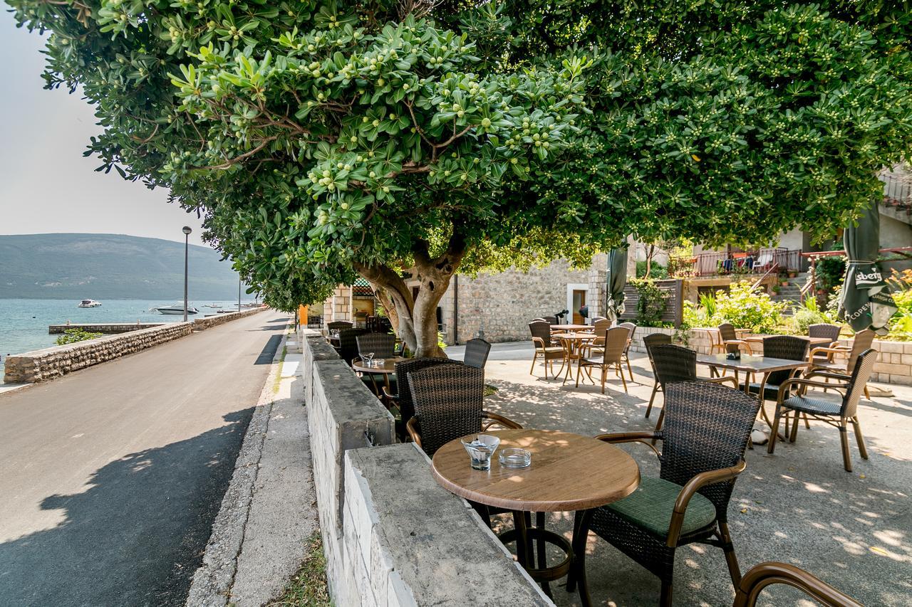 Apartments Villa Jovanka Herceg Novi Exterior photo